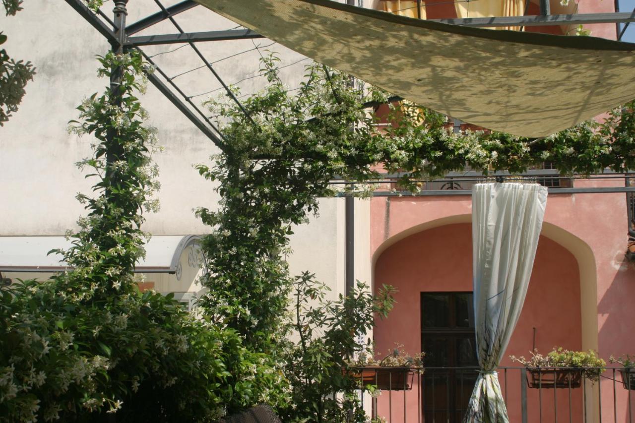 Lori'S Inn Мондови Экстерьер фото